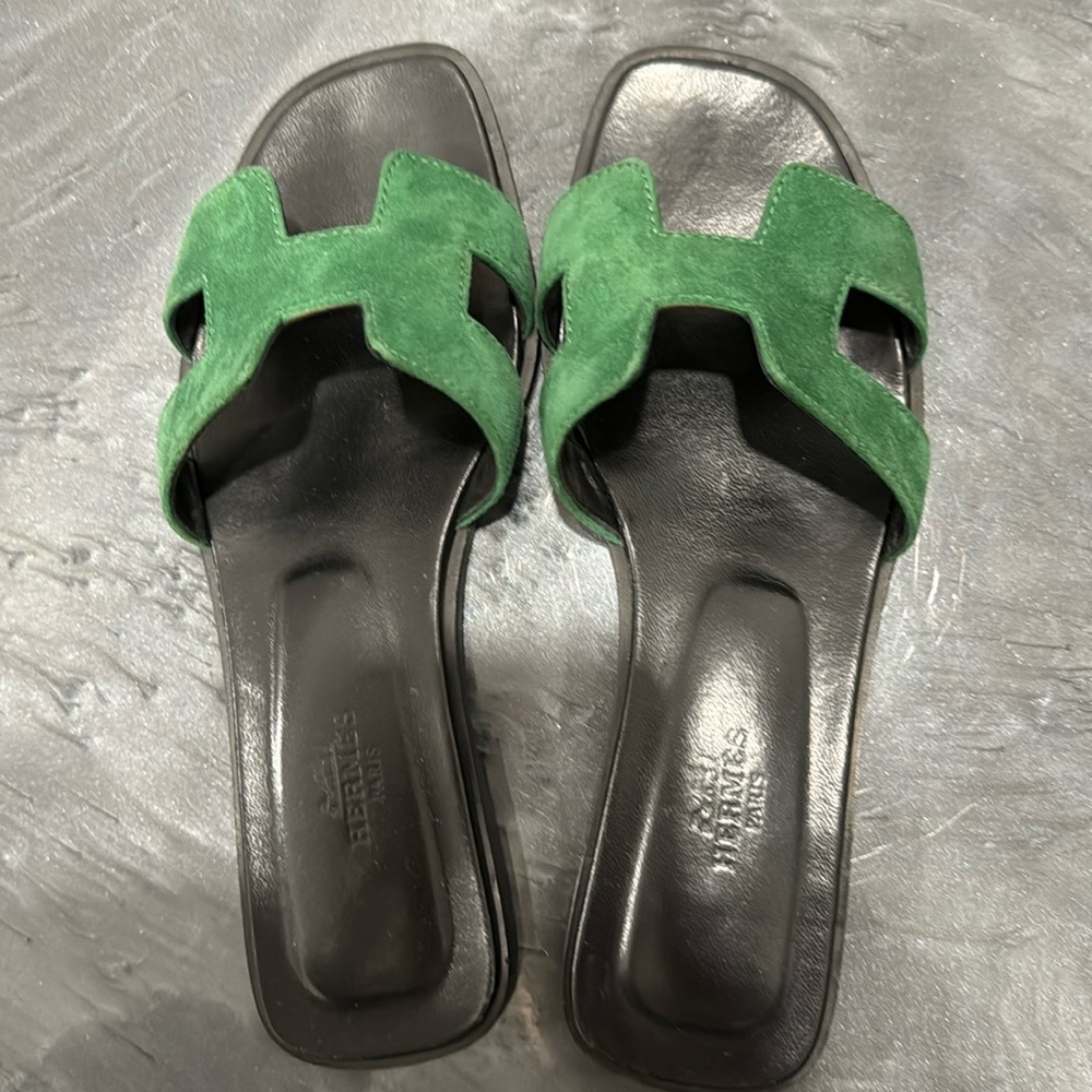 Authentic Hermes oran sandal